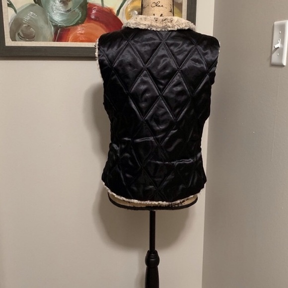 Italian made Vest - Picture 2 of 8